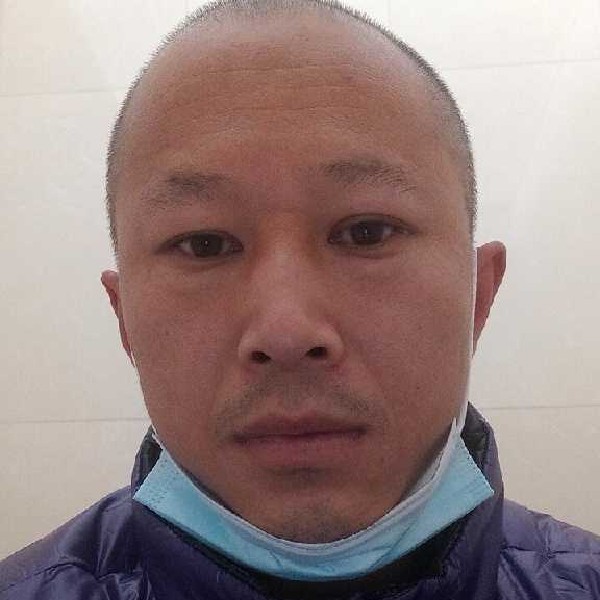 忧郁等待小丸子的照片