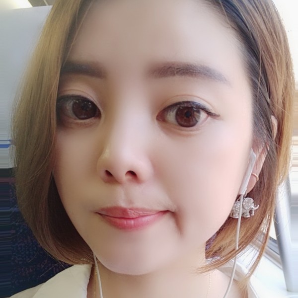 ✘布丁不甜的照片