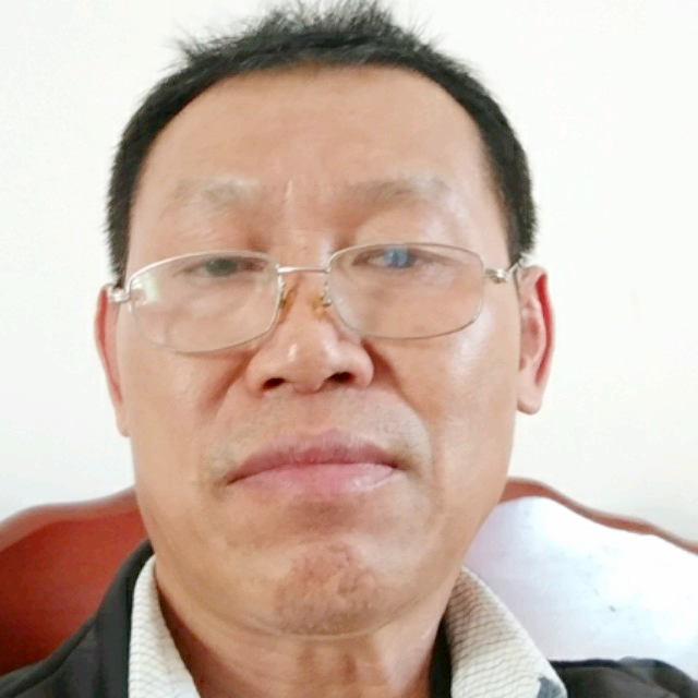 轻松停止小松鼠的照片