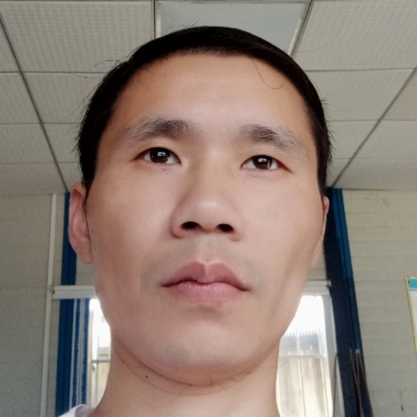 阿琼哥的照片