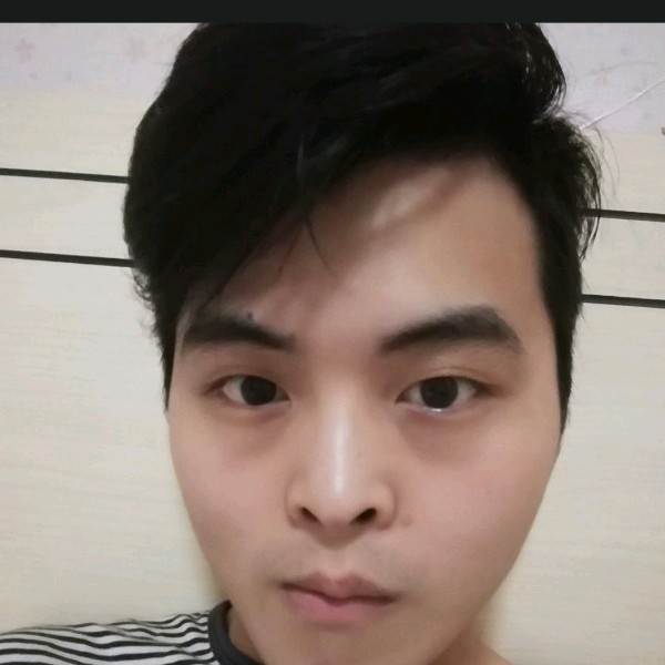 丶灰色丶的照片