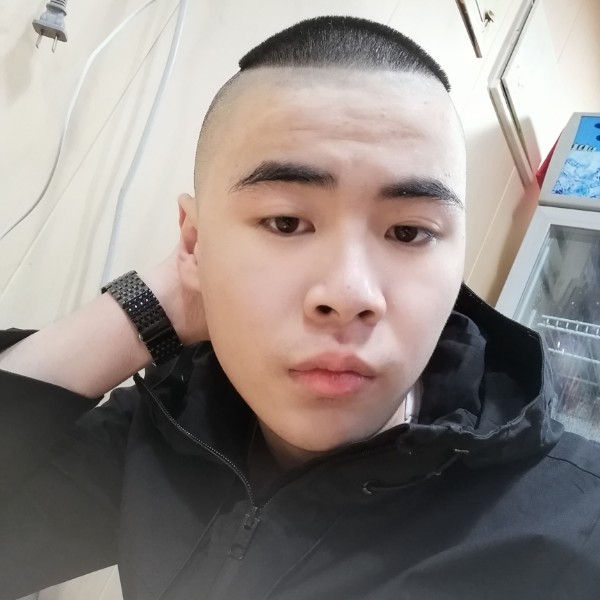 桑帛的照片
