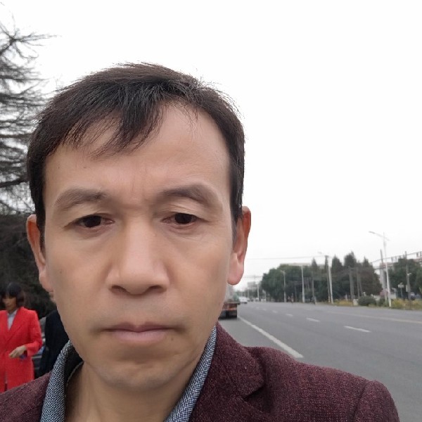 苗条保卫精明的照片