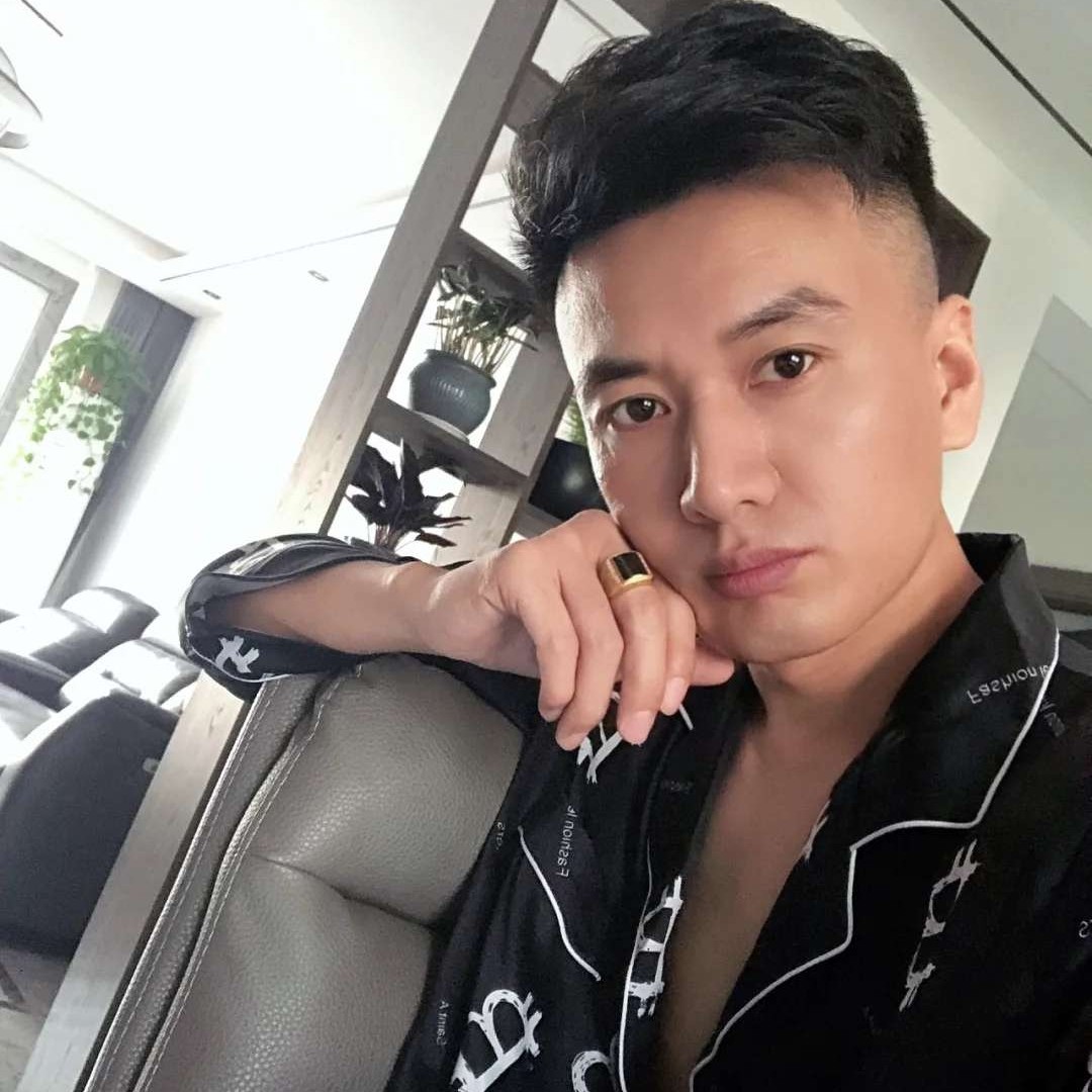 机智还摩托的照片