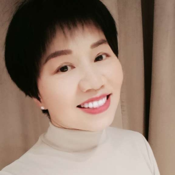 沙漠里的紫丁香的照片