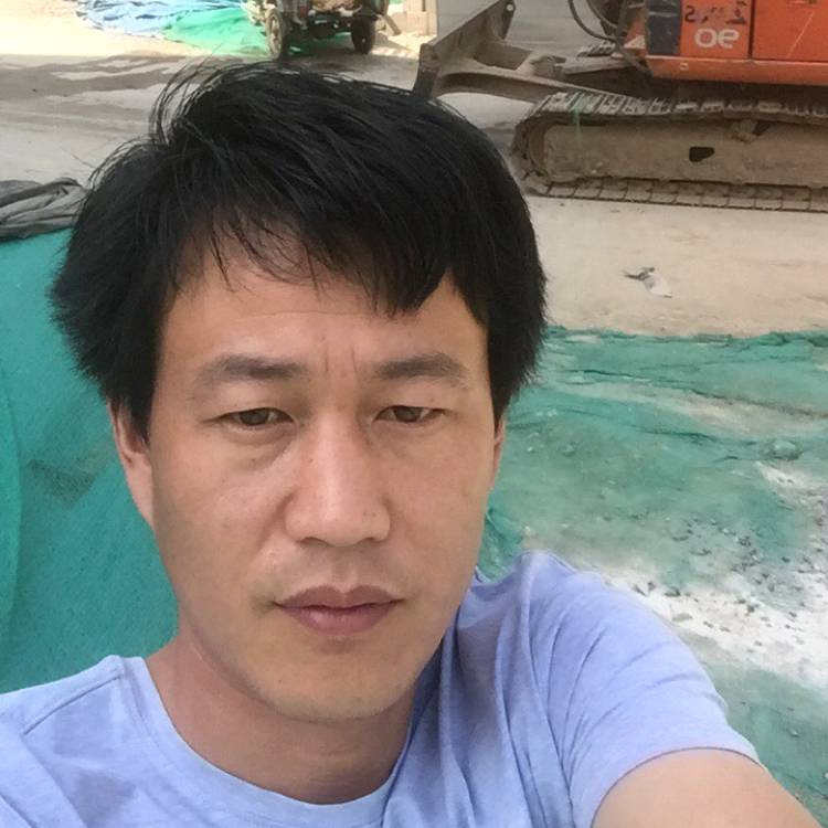 包容扯紫萱的照片