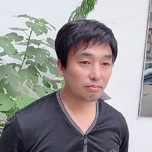 复杂挽手铃铛的照片