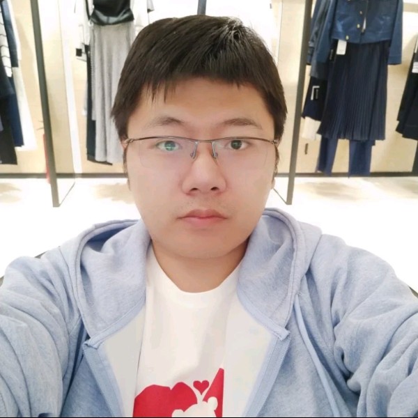 阿提玛基娜的照片