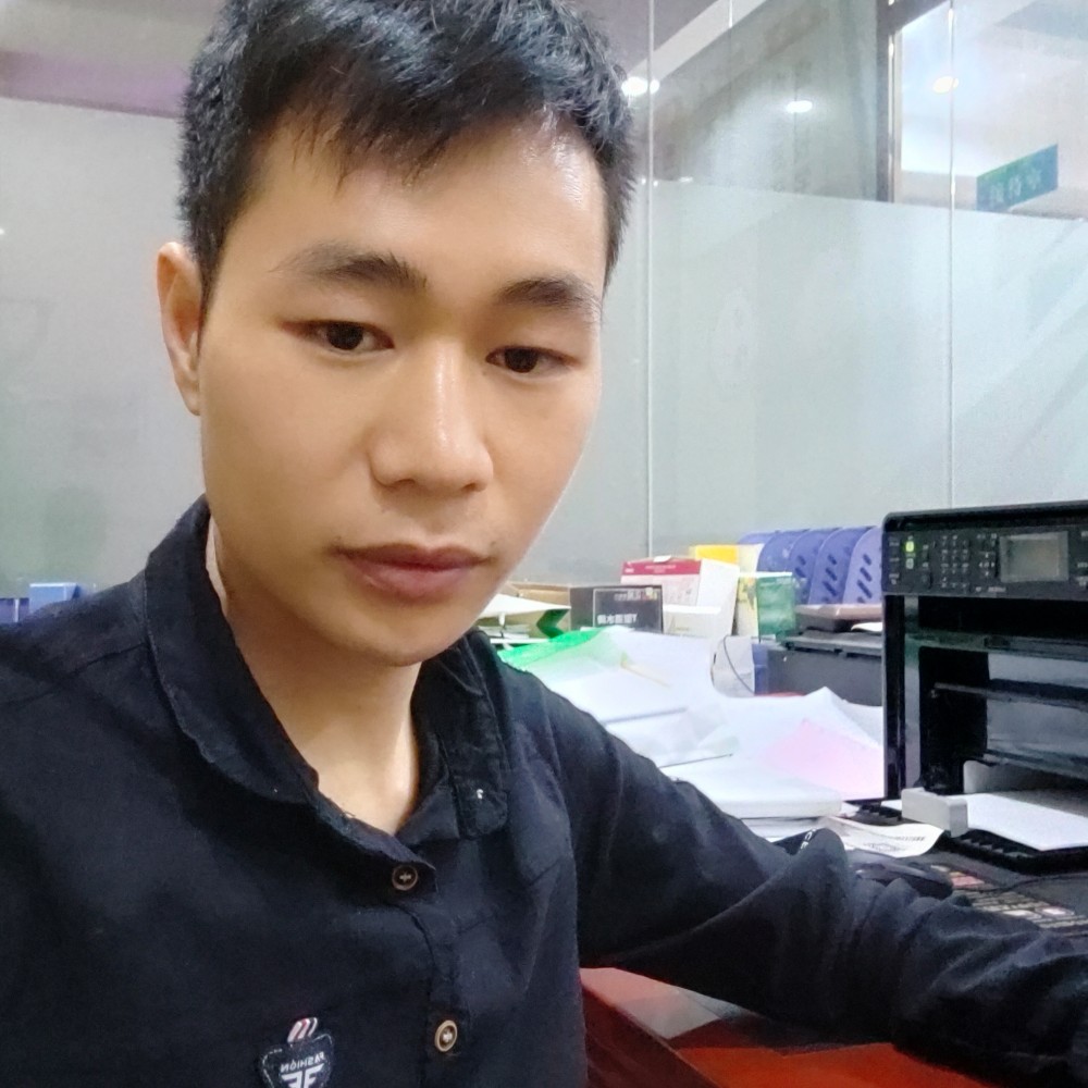 黄新168的照片
