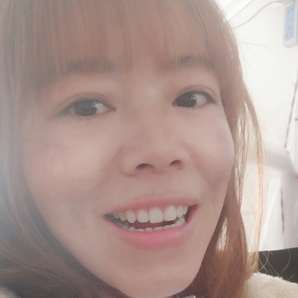 香亲香爱的照片