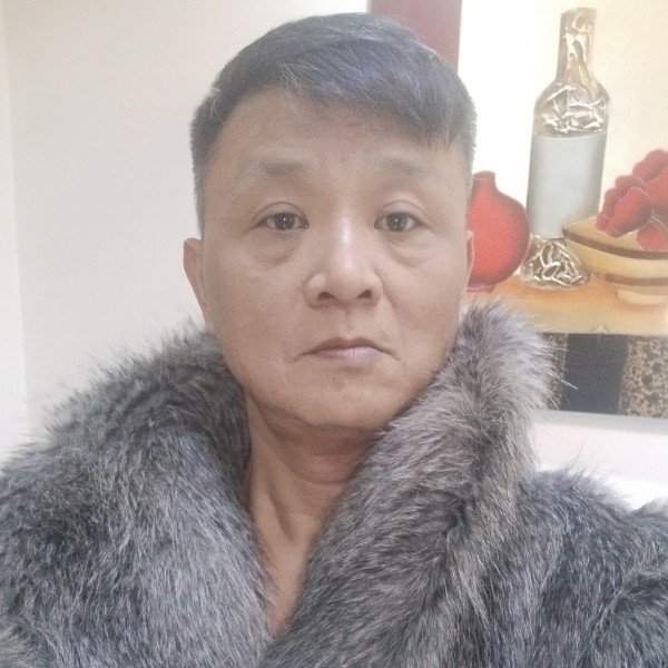 拾月秋羊的照片