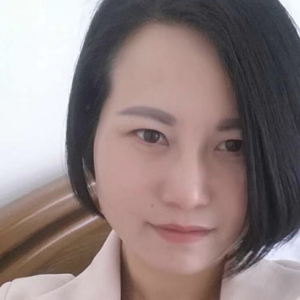 尘宵漫步独寂的照片