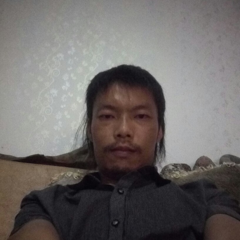 我也想家里能有她的照片