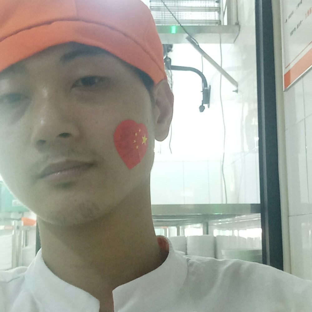 吴克伟的照片
