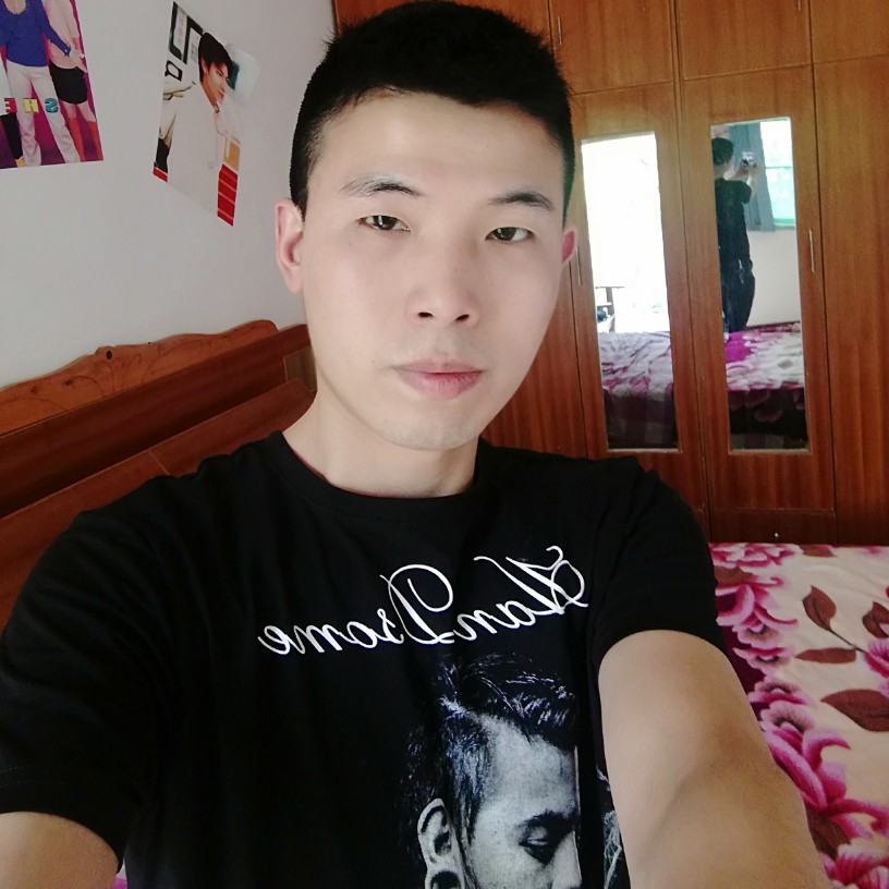 @浅笑的照片