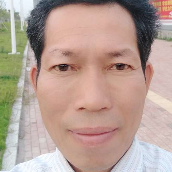 笑靥笑开心的照片