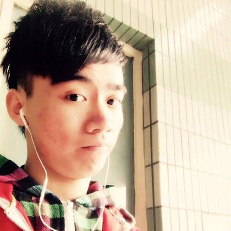 Qiran_21的照片