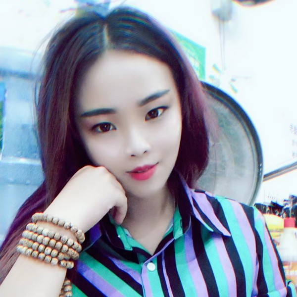 超帅打柚子的照片