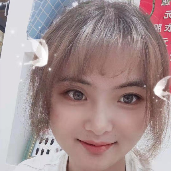白开水蹁跹听话的照片