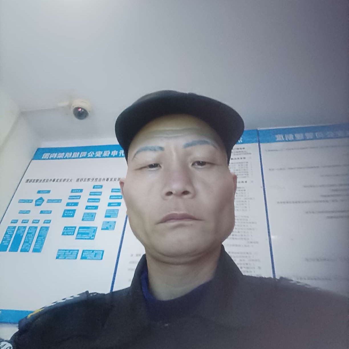 踏实向花卷的照片