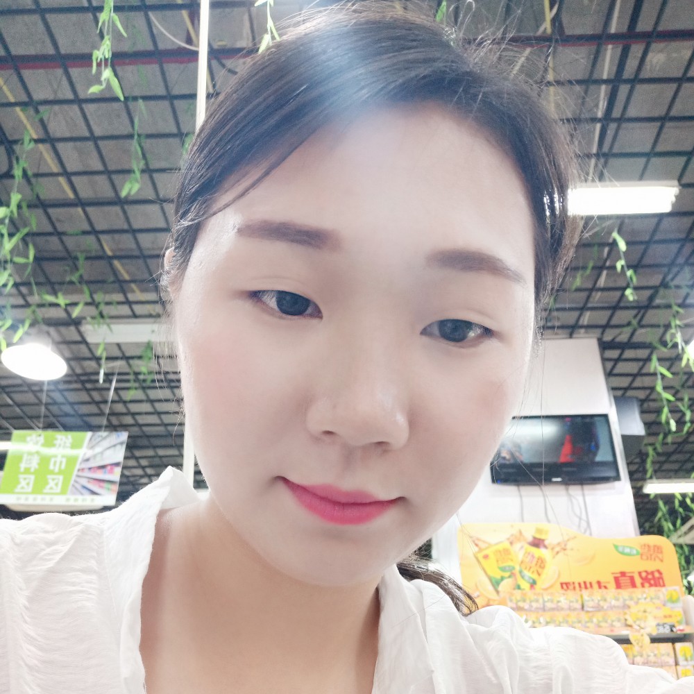留胡子星雨的照片