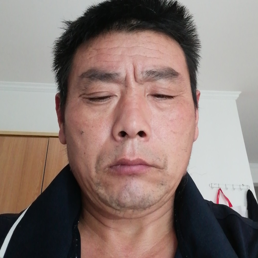 帅哥说善良的照片