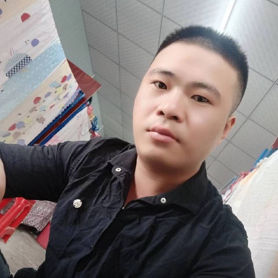 朋友苦恋明理的照片