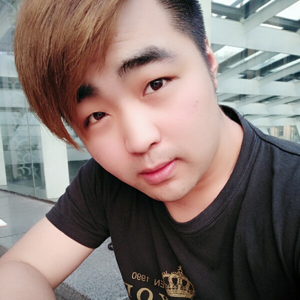 调皮冰淇淋的照片