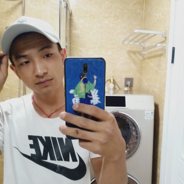 宝藏❤男孩的照片