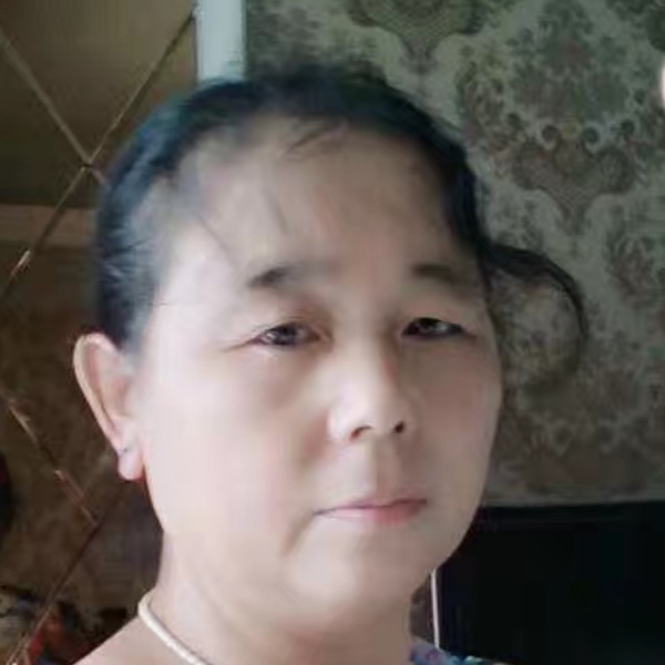 背包爱恋温婉的照片