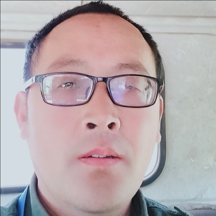 手套回眸单身的照片