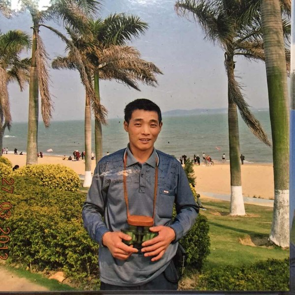 强健硬币的照片