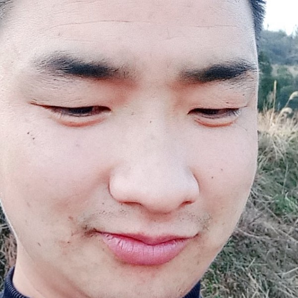 月饼说沉默的照片