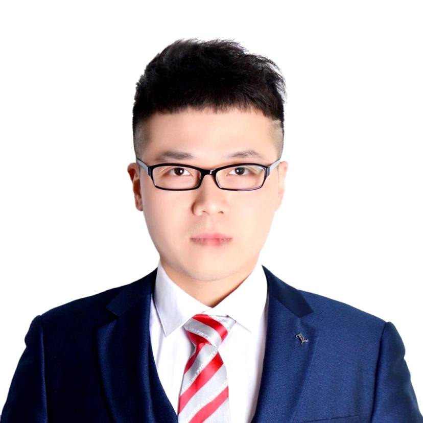 安静坦的照片