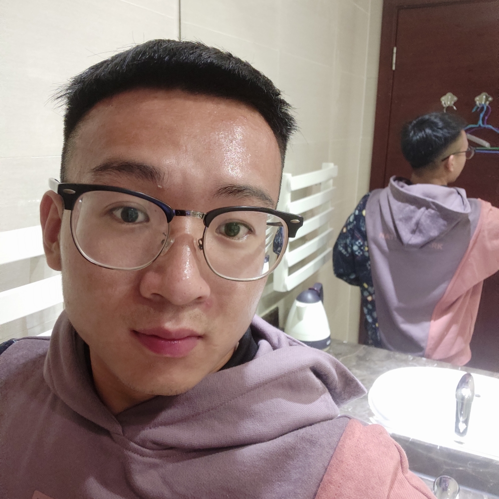 周大的照片