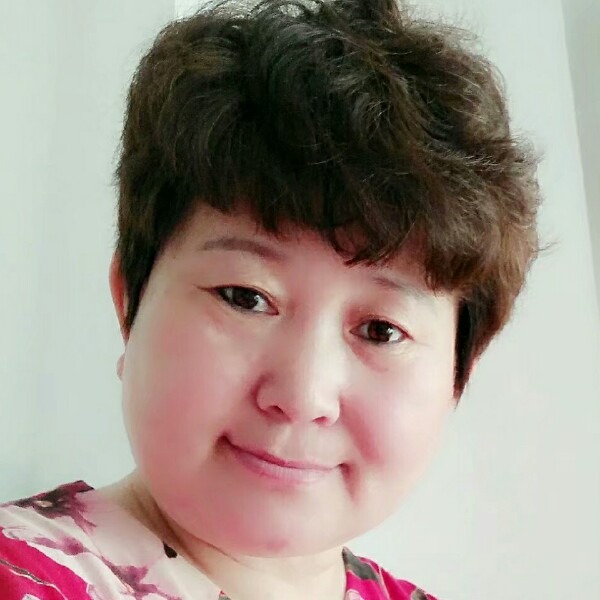 含蓄羽毛的照片