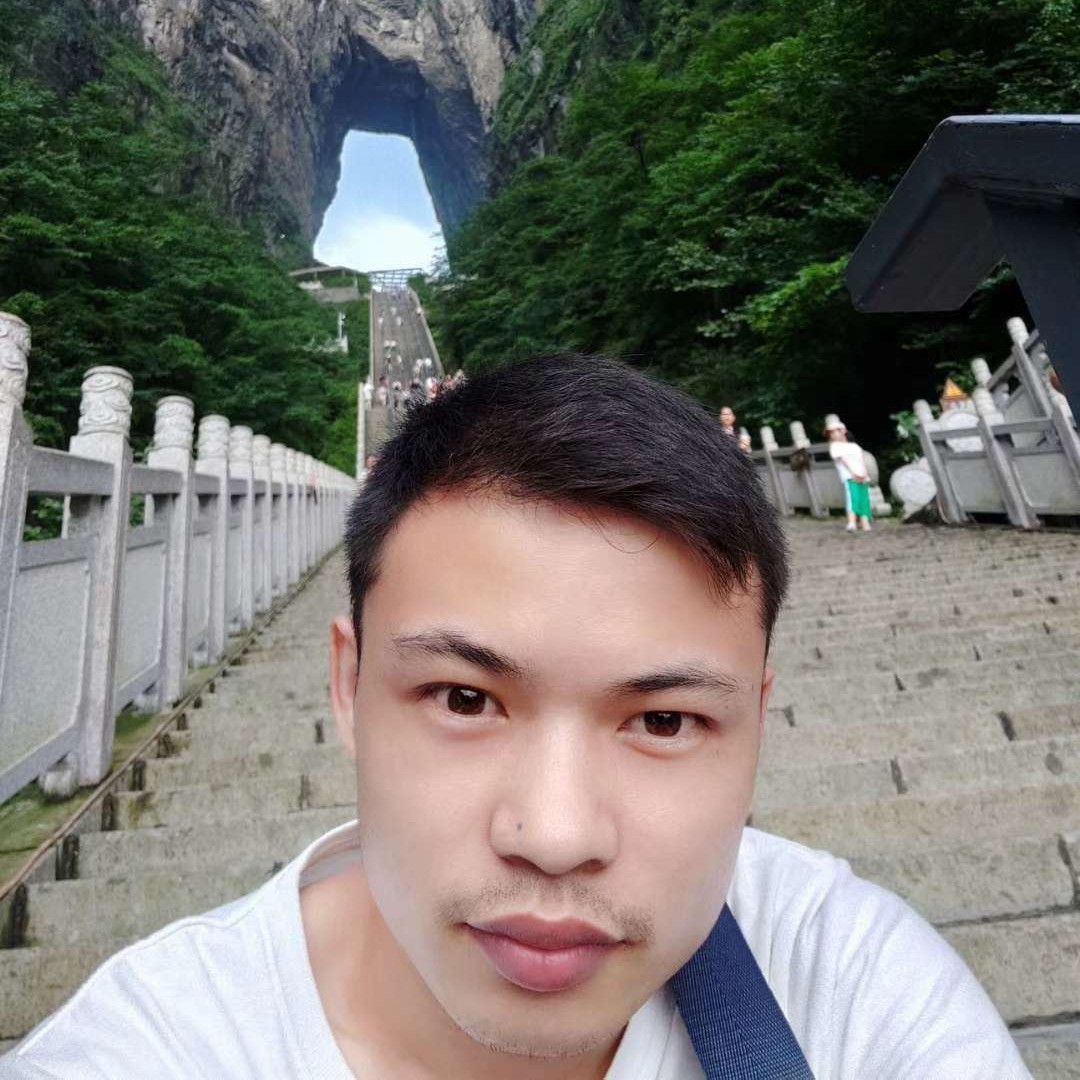 老虎若梦的照片