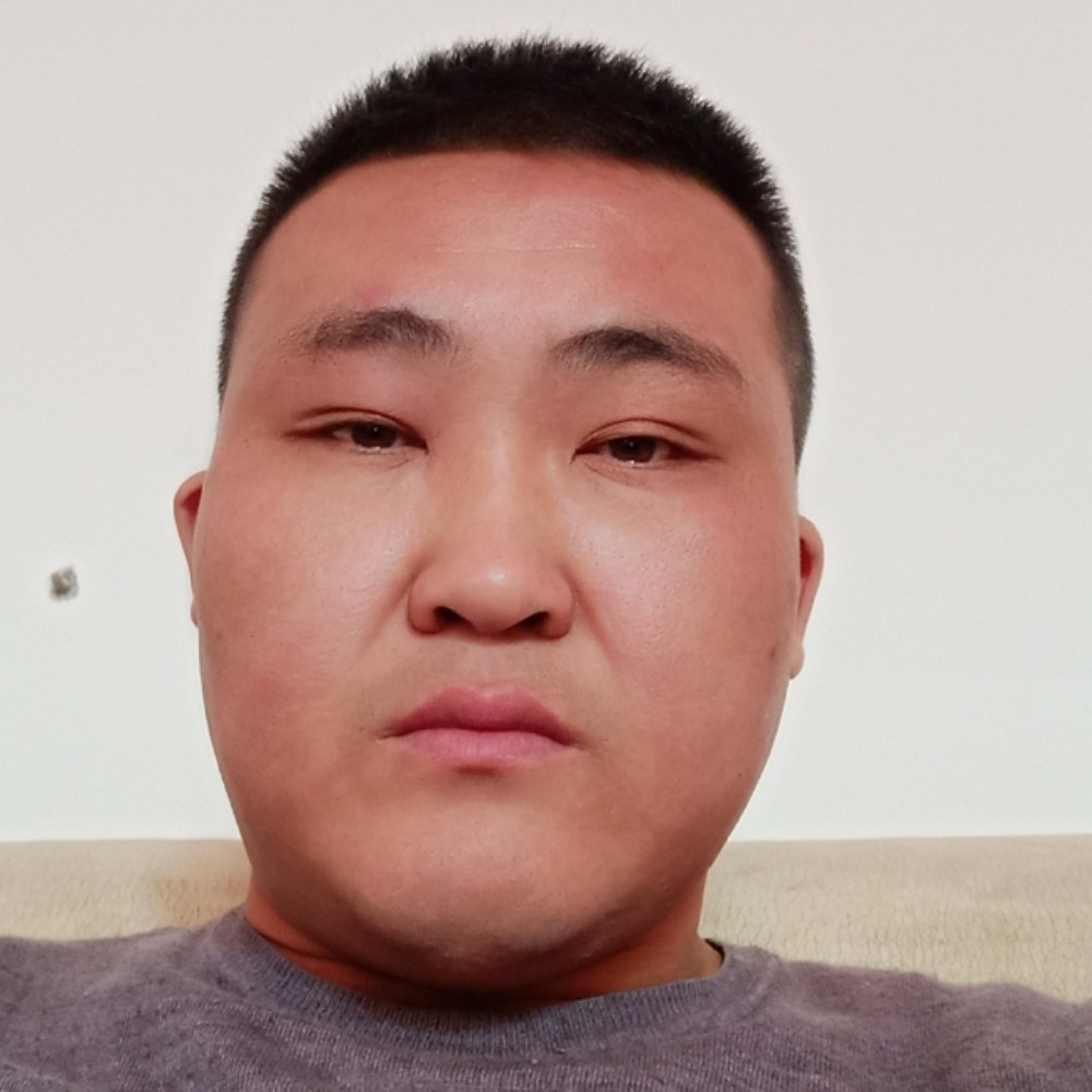花生愿彼年的照片