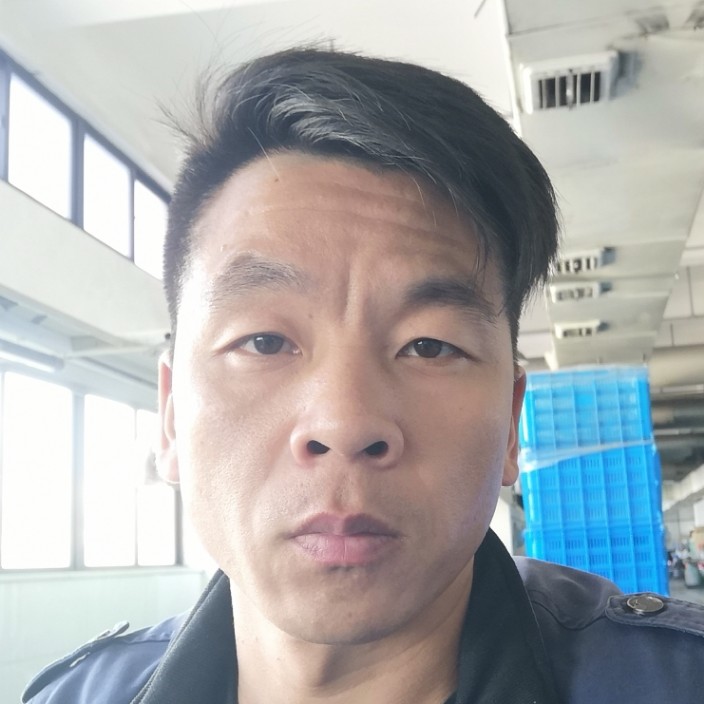 香菇吃醋冷酷的照片