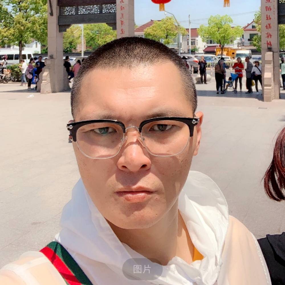 爱你超过两分钟的照片