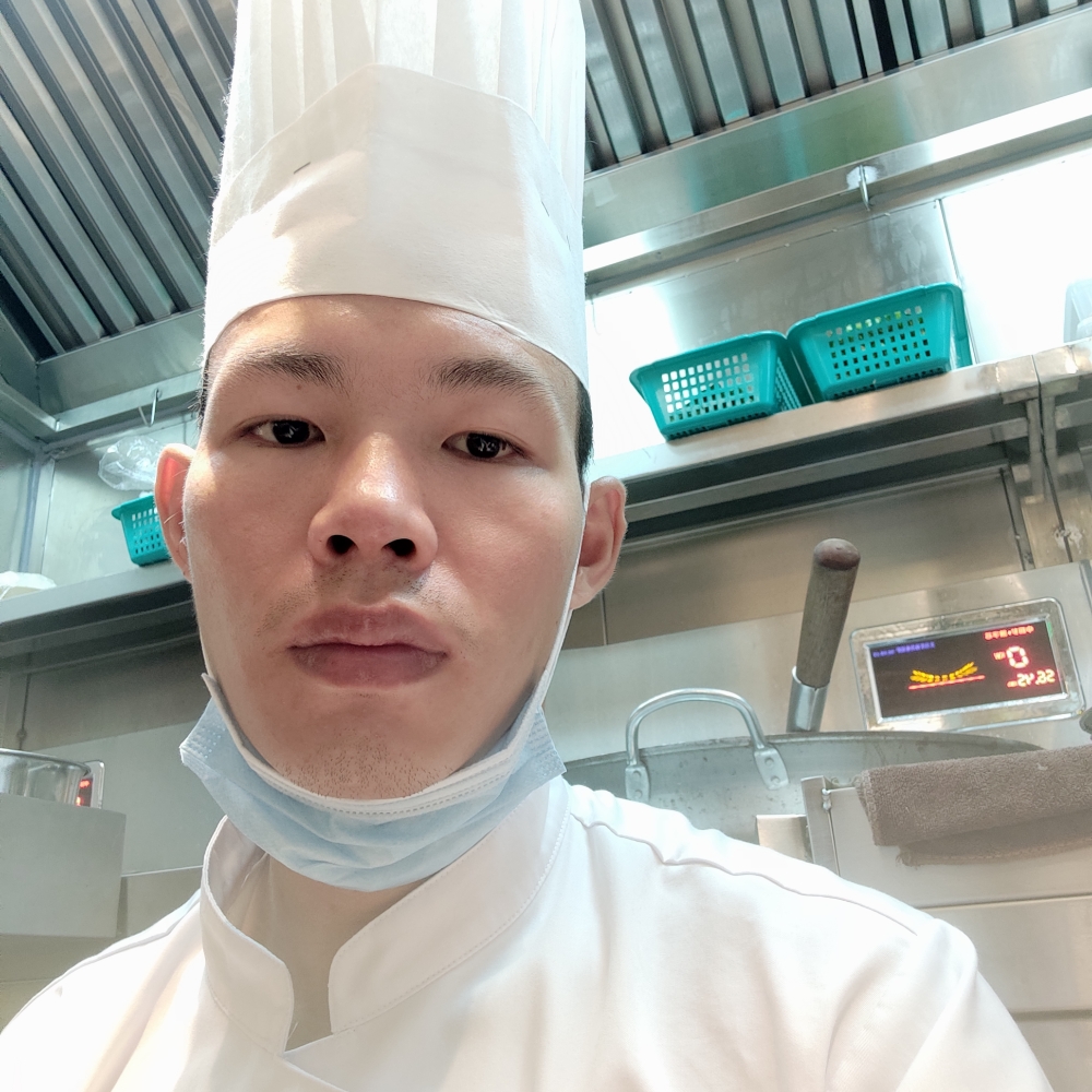 勤劳請醉月的照片