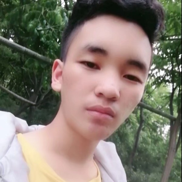 墨镜饱满的照片