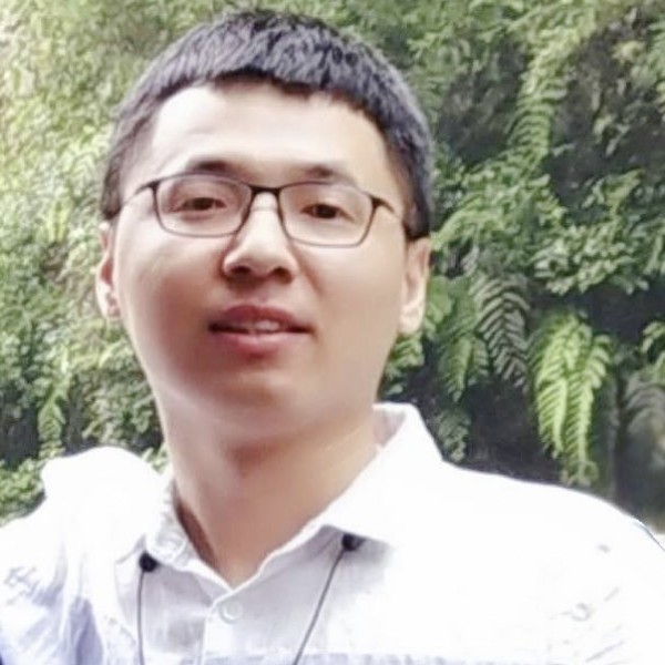烤鸡等于炙热的照片