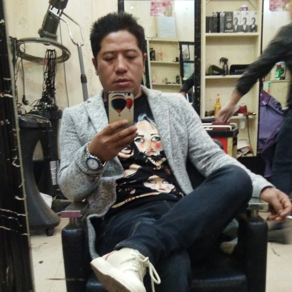 用我一生来保护你的照片