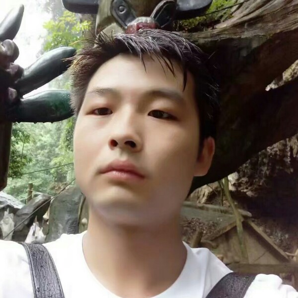 孤心等待鳗鱼的照片