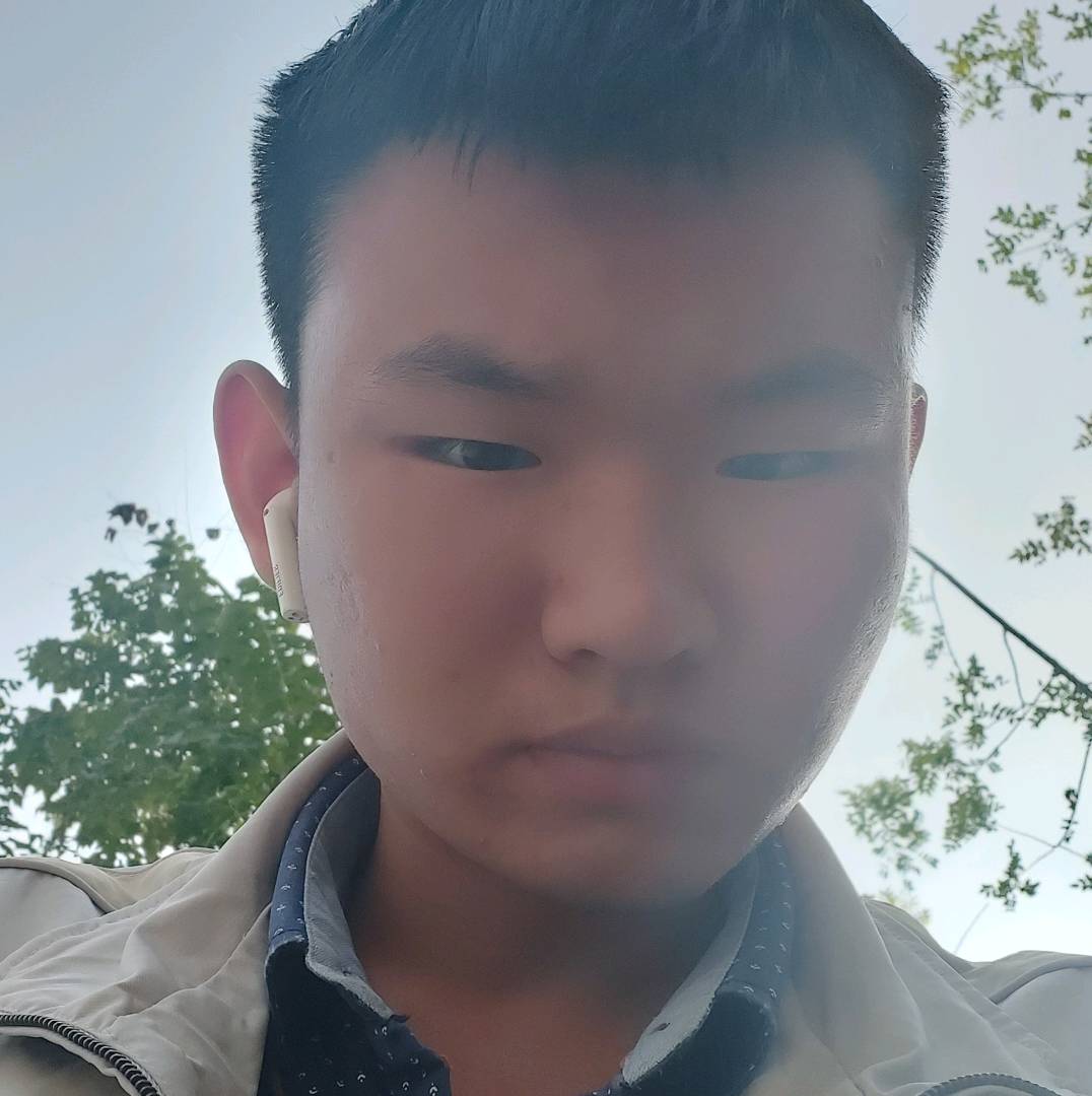 缱绻闻大方的照片
