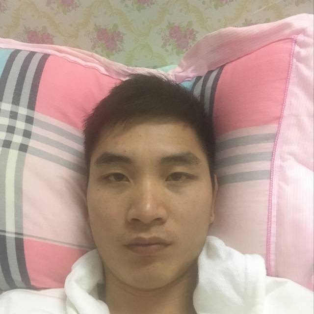 丰富回首银耳汤的照片