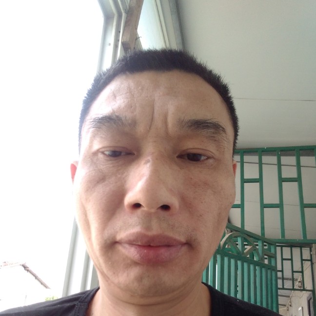 愉快人的照片