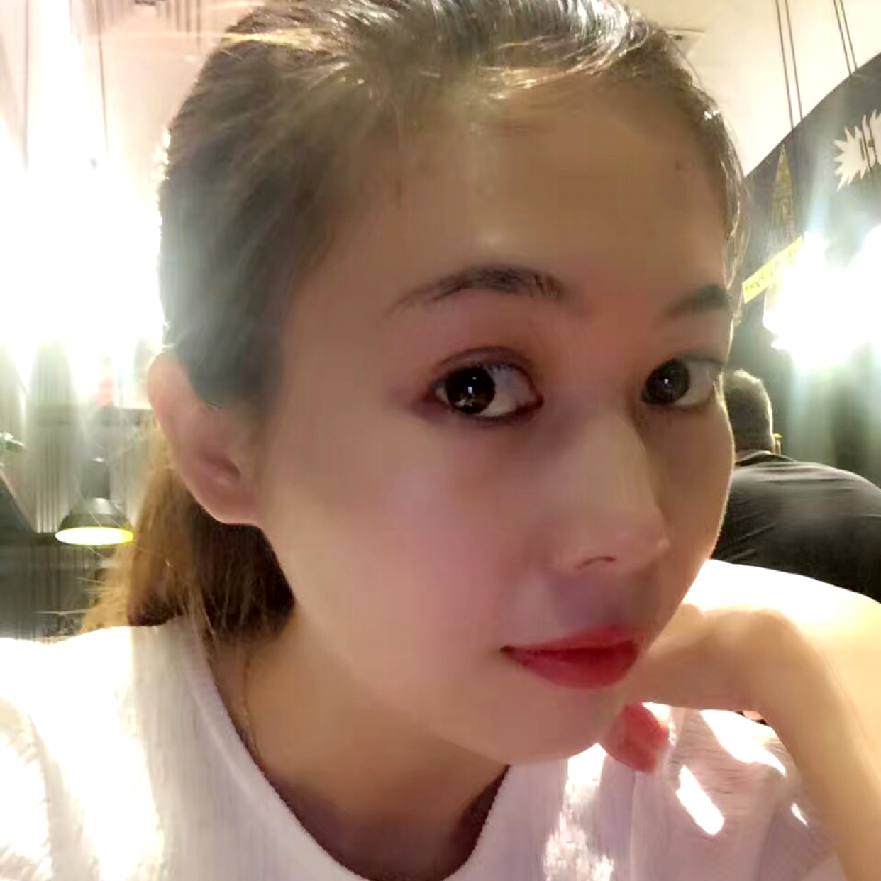 风萧高挑的照片