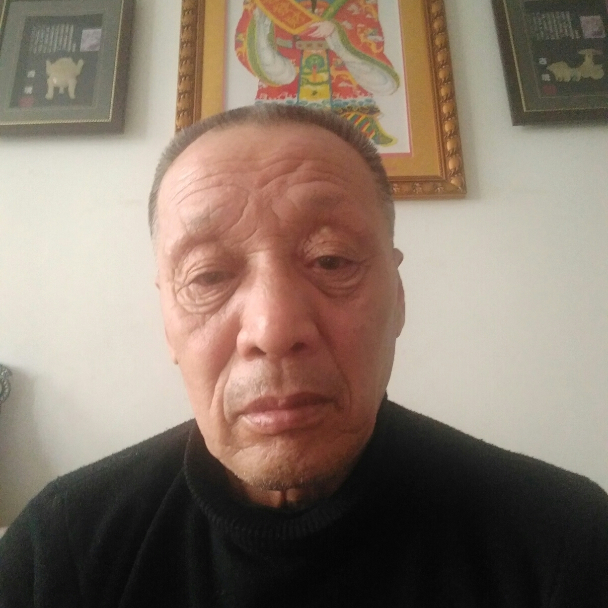小虾米闻迷离的照片